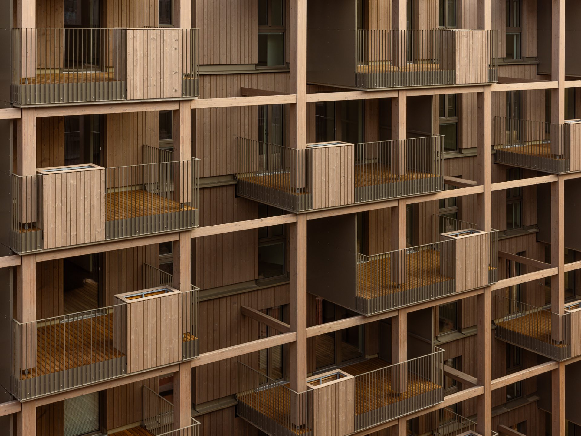 Rote Emma Wien – Balkone als grüne Außenräume, Holz-Hybrid-Wohnbau Gerner Gerner Plus